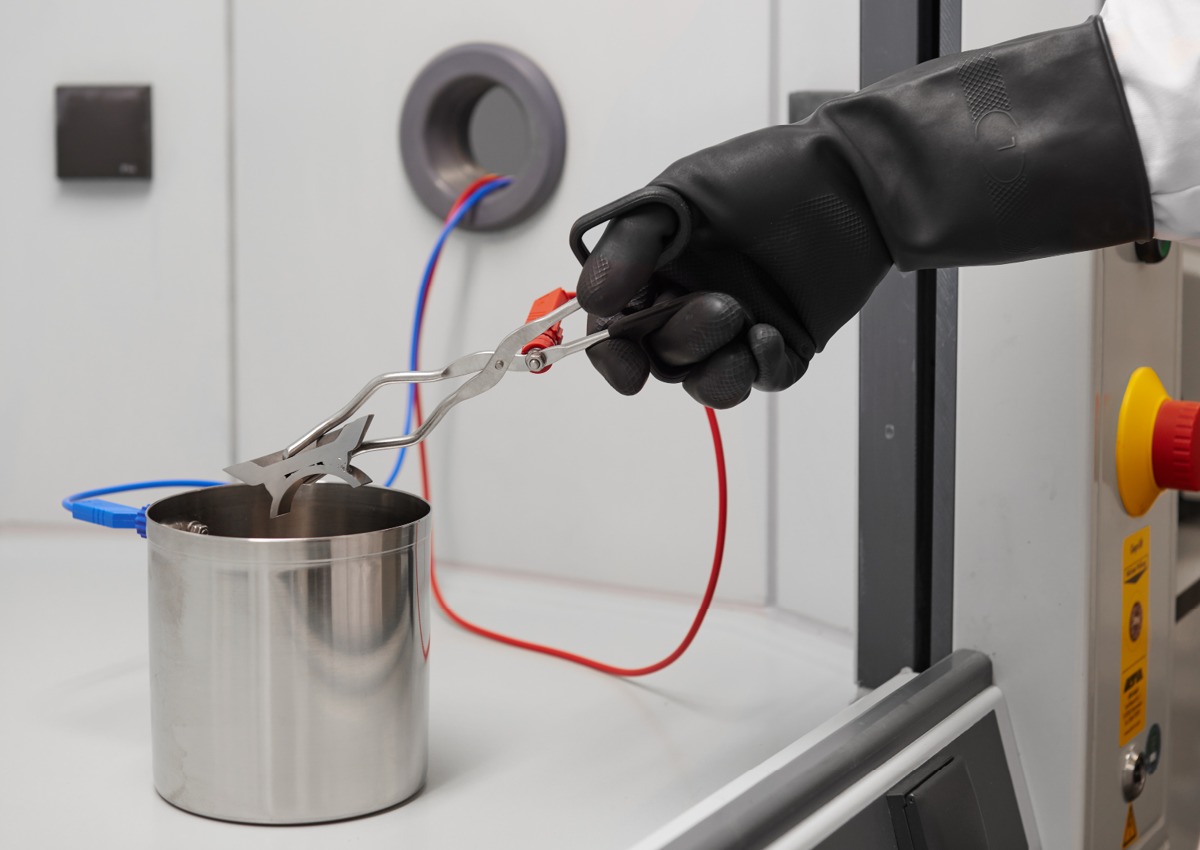 Qness (QATM) Electrolytic Polishing & Etching Machine Kristall 680_2 Qness (QATM) Electrolytic Polishing & Etching Machine Kristall 680_2